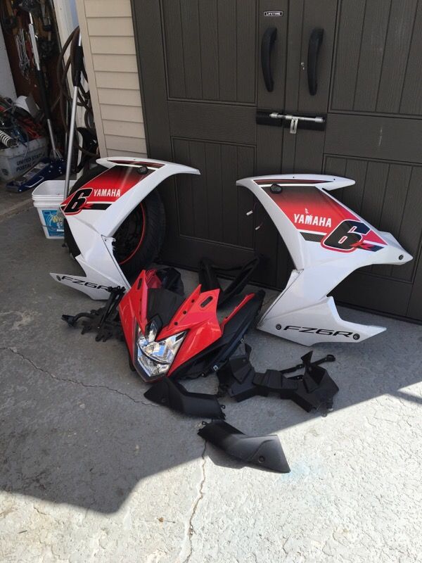 2014 Yamaha FZ06R fairings