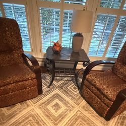 Living Room Recliners And Table In Franklin, TN