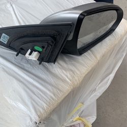Hyundai Elantra Right Side Mirror Complete
