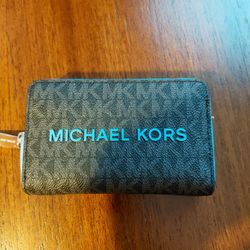 Michael Kors Mini Wallet