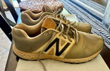 New Balance cleats turf/grass