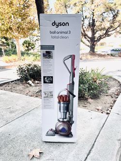 Dyson Ball Animal 3 Total Clean Upright Vacuum 11" Cleaning Path: Multi-Surface, Bagless, Cyclonic Action, 3 Speeds, 35' Cord