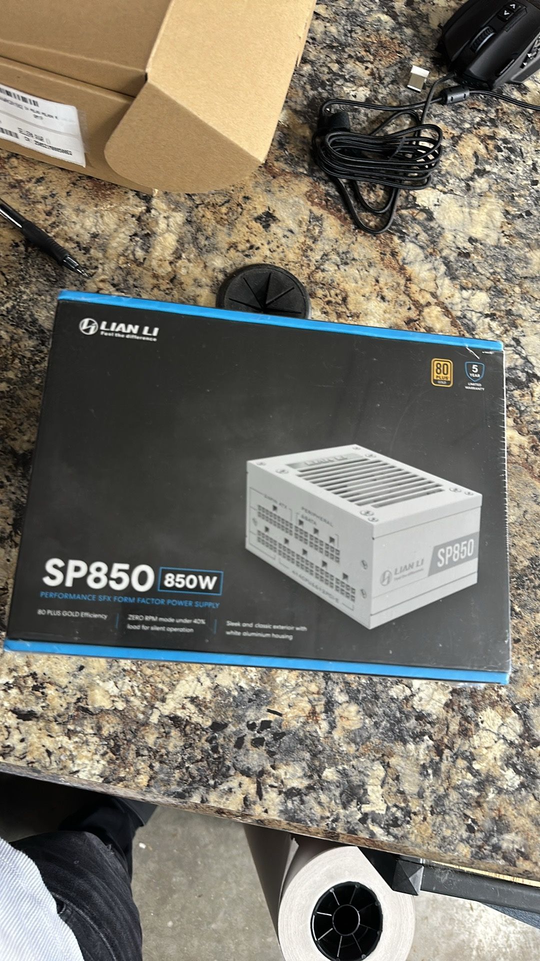 Lian Li SP850 White Power Supply