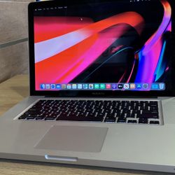 Apple MacBook Pro 15” I7/8GB/256GB SSD $180