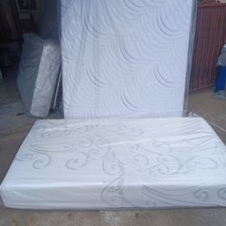 Queen ,full and twin size mattress, New, Plastic sealed, Gel Memory, beautiful soft cover, I have all size mattress …. Twin $150, Full $220 and Queen