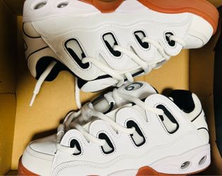 Osiris D3 OG size 11 shoes