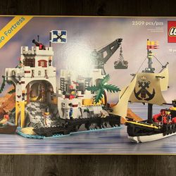 LEGO ICONS - Eldorado Fortress (10320) - New/Sealed