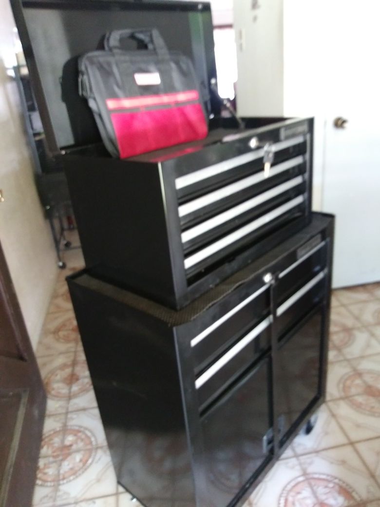 Tool box crafrsman 6 drawers ball bearing