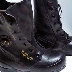 BATA US Military Extreme Cold -20 Weather Bunny Boots Mickey Mouse