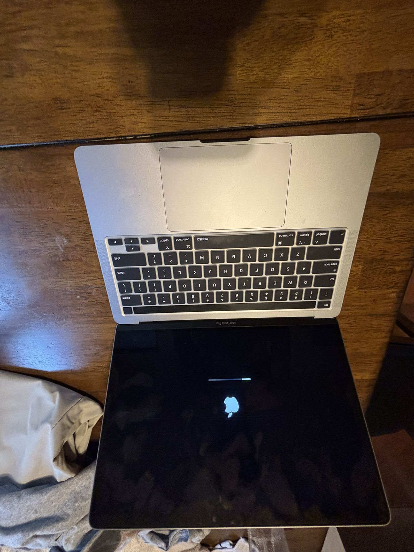 Apple Mac Book Pro 2023 13 Inch