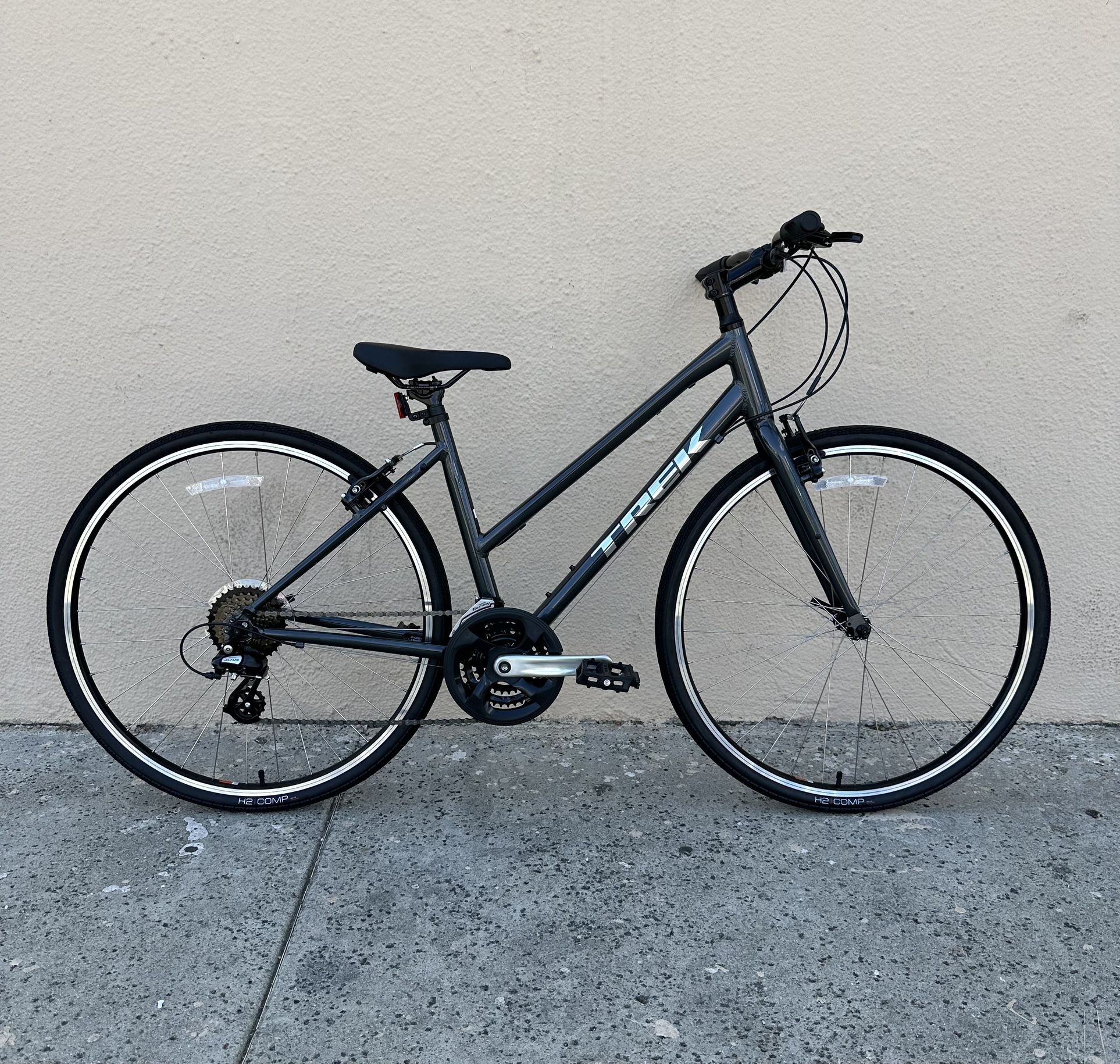 Brand New Trek FX 1 Step Through Hybrid.