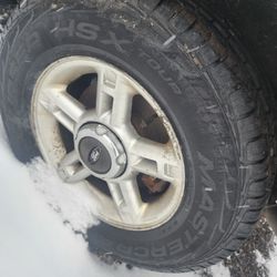 275/75/r16 Ford Explorer 2005 Rims And Tires