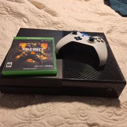 Xbox One + Controller & Game 