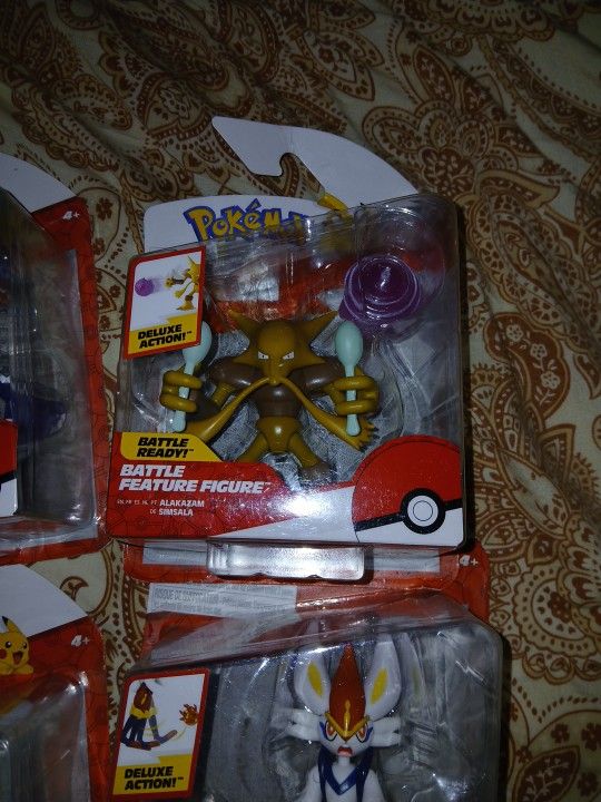 Pokemon Battle Figures