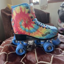 ☮️ Groovy Roller Skates Women’s Size 5