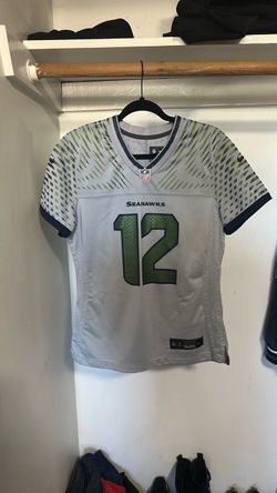 Seahawks women’s jersey size M