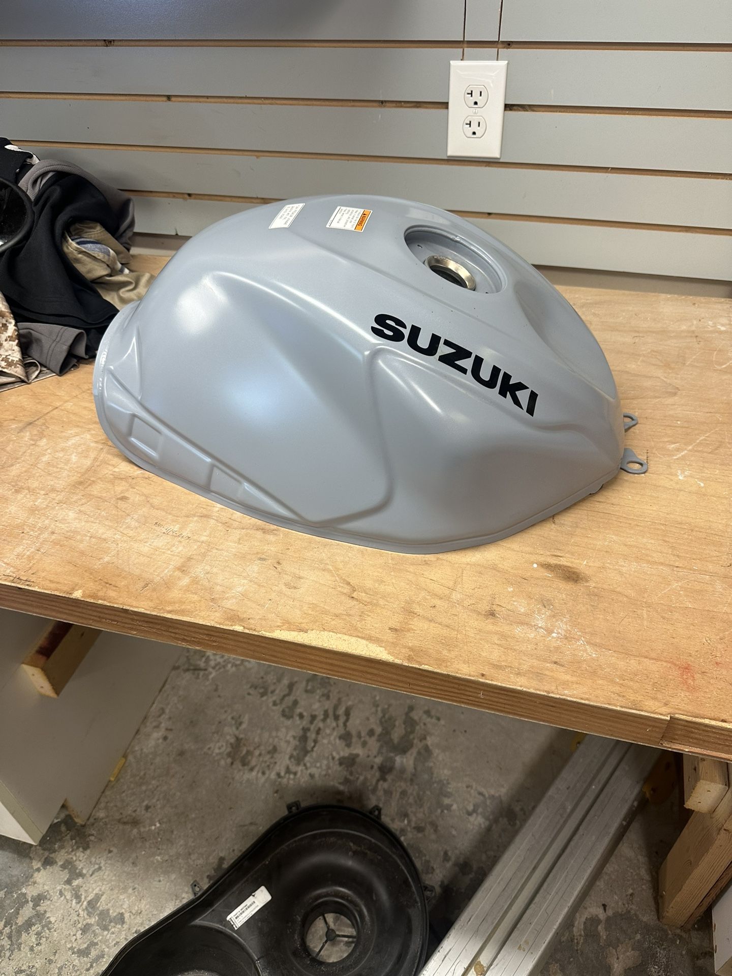 2022 Gxsr 750 Gas Tank