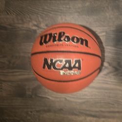 Wilson NCAA Encore