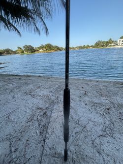 🐠 Preowned Tsunami Trophy Series 7FT 20-50LB 90-180g Rod 🔥