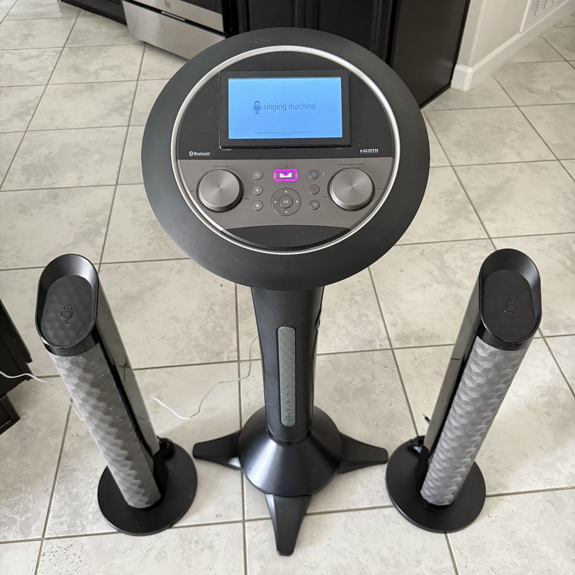 Karaoke Singing Machine Wi-Fi 7" Touchscreen System with speakers