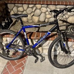 Trek 3700 Mountain Bike – Ready to Ride