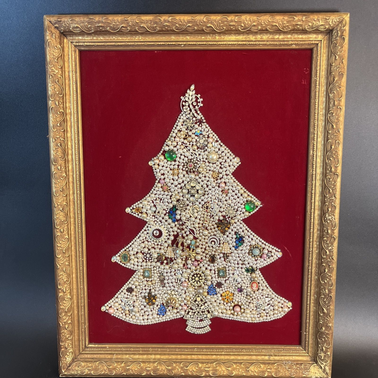 Vtg Costume Jewelry Art Folk Art Christmas Tree Gold Wood Framed W/Velvet 22X28”