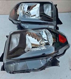 14-21 Toyota Tundra Headlights Luces Micas Calaveras Faros Faroles Focos Headlamps