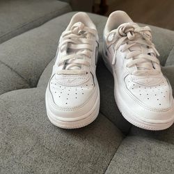 Nike White Shoes Kids 