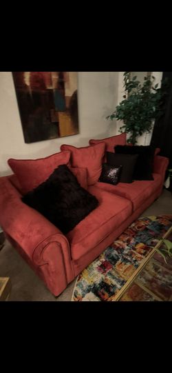Couches With Rug 