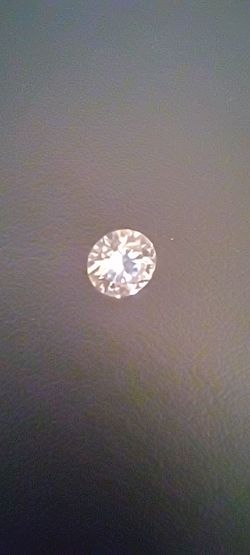 Moissanite diamond 1kt
