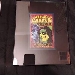 Alice Cooper Frame 8 inch x 10 inch GLASS NEW 