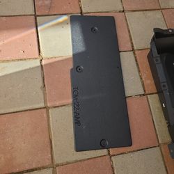 Toyota tundra  amp rack  panel