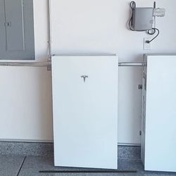 Tesla, Power Wall 3 With Gateway $11000 Each See