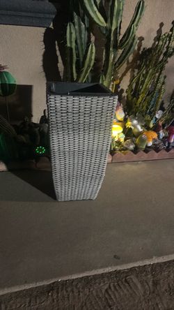 USED PLANTER