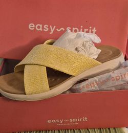 Easy Spirit Shoes