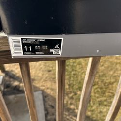 Jordan 11 Legend Blue