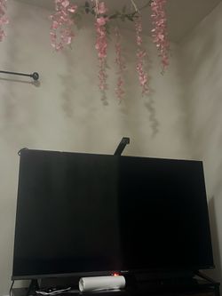 35” Roku TV