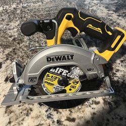 Dewalt Circular Saw 