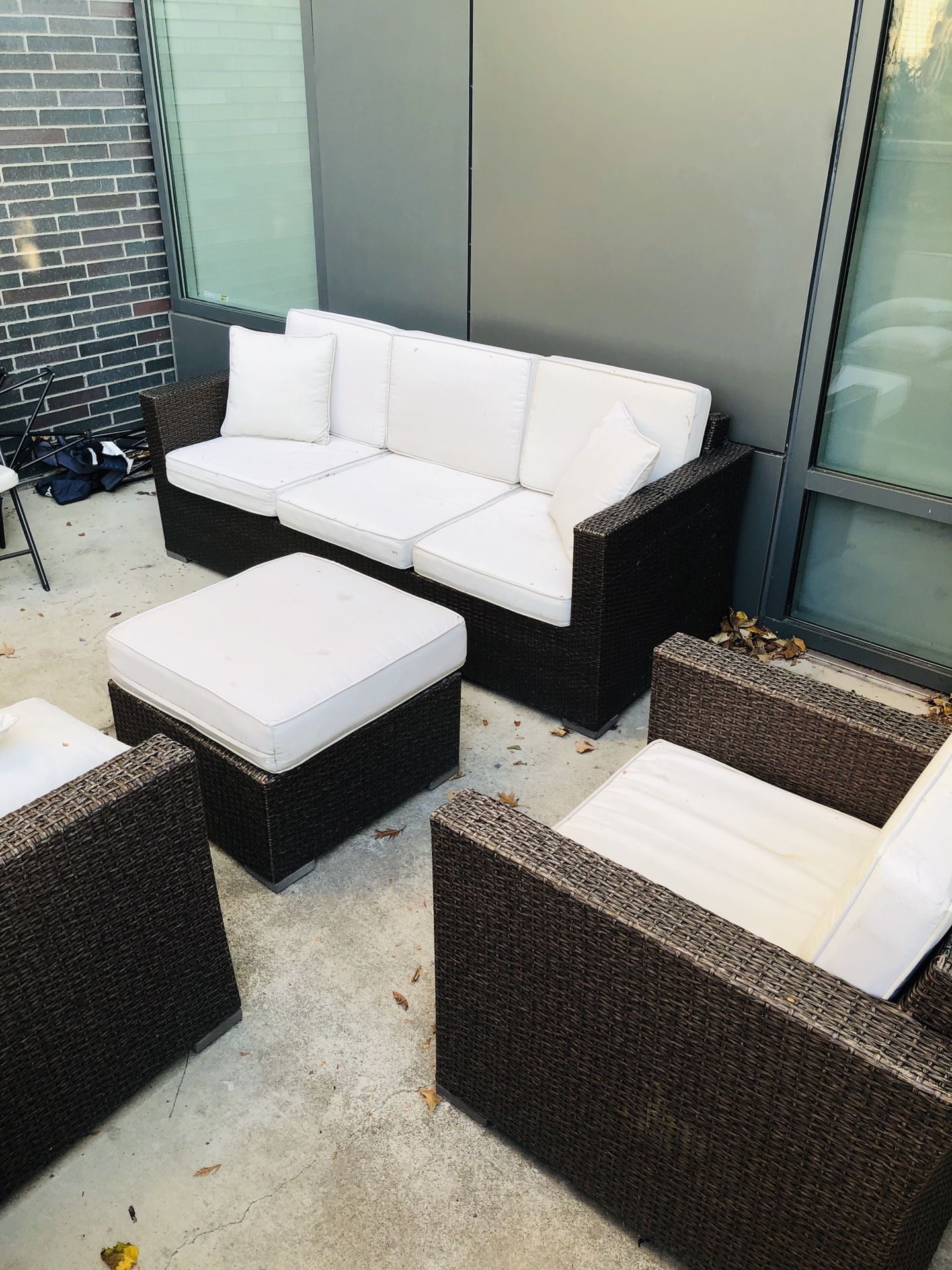 4 PIECE MATCHING PATIO SET