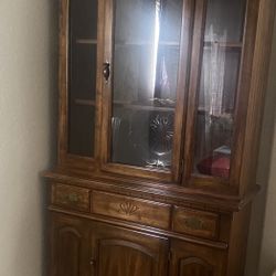 Cabinet Hutch