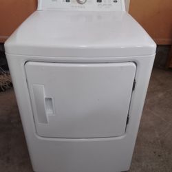 Like New Electric Dryer, Free Delivery And Setup 