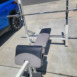 Very Strong Olympic Weight Bench With 7 Ft Olympic Bar