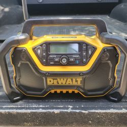 Dewalt Radio DCR028B