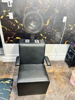 Hair dryer