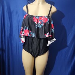 New Black Flower Bikini Size 2xL 