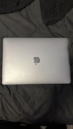 Apple MacBook Pro Laptop