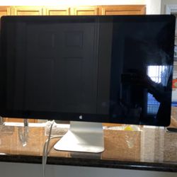 LED Cinema Display or Thunderbolt Display For I Mac 💻 