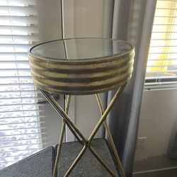 Mirror Table
