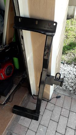 Lexus rx350 hitch. 2015