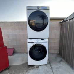 Washer & Dryer Stackable $600
